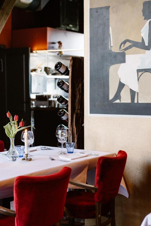 Amadeus Restaurant & Boutique Hotel ウェル エクステリア 写真