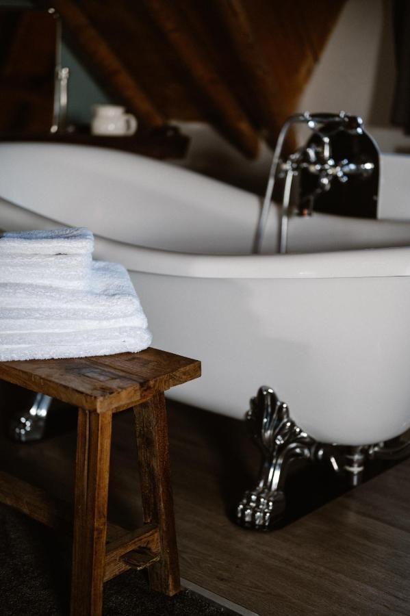 Amadeus Restaurant & Boutique Hotel ウェル エクステリア 写真